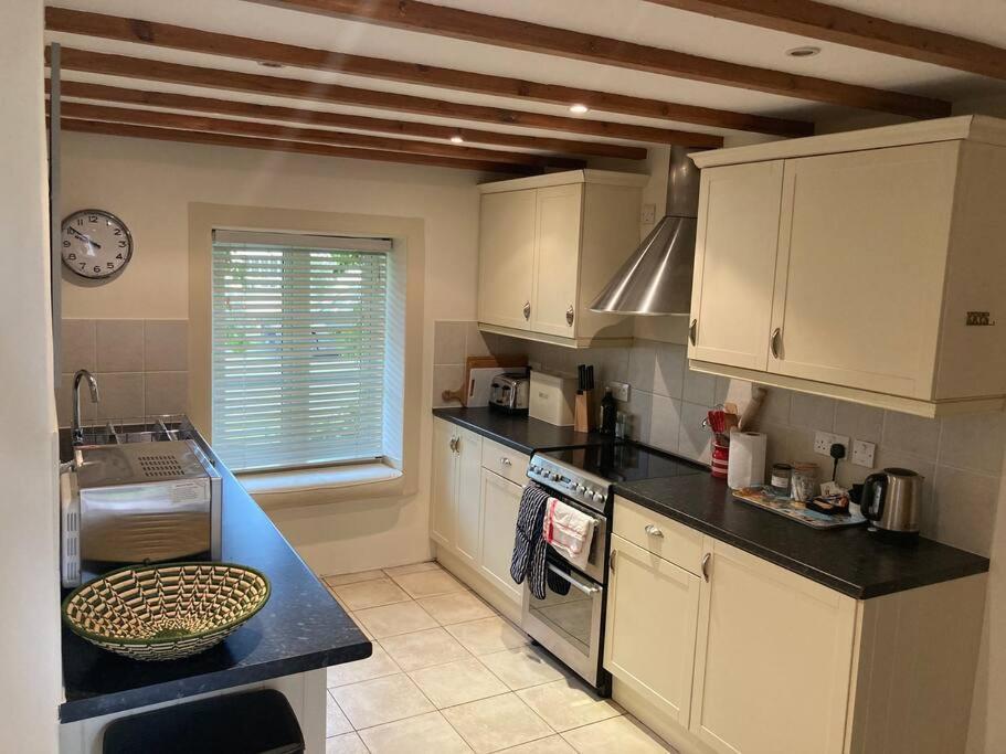 Pretty Yorkshire Stone Cottage Harome מראה חיצוני תמונה